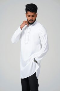 White Cuboid Embroidery Long Kurta